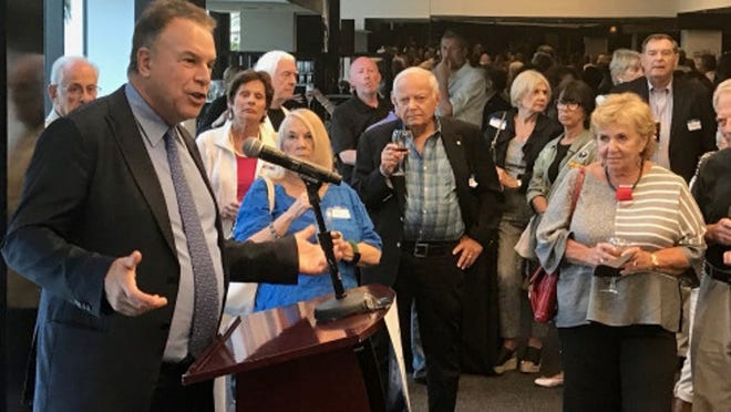 Jeff Greene says he’s down in the polls but not giving up hope in his Democratic primary for governor. (George Bennett/Daily News)