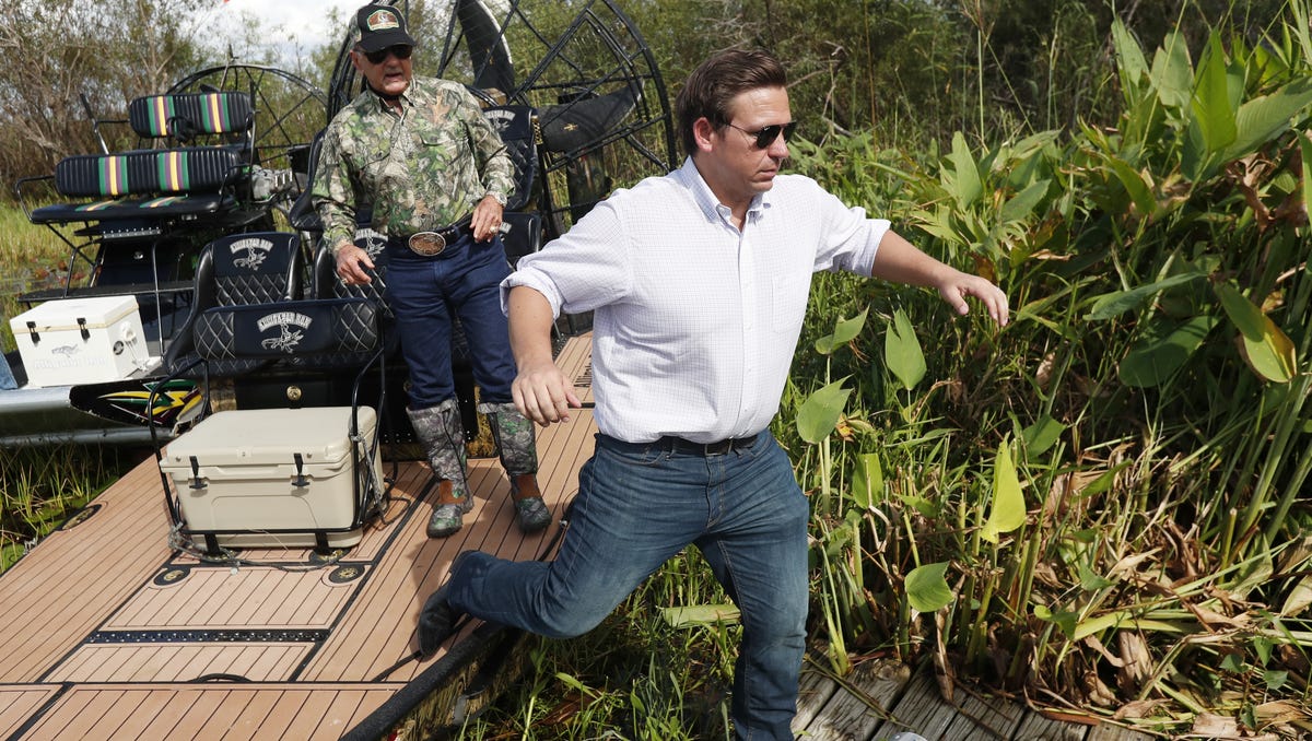 #DeSantis shifts right on climate change as Florida faces hurricanes