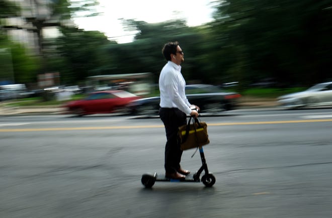 Emergency room doctors report spikes in injuries involving shared electric scooters. [ROBERT MILLER/THE WASHINGTON POST]