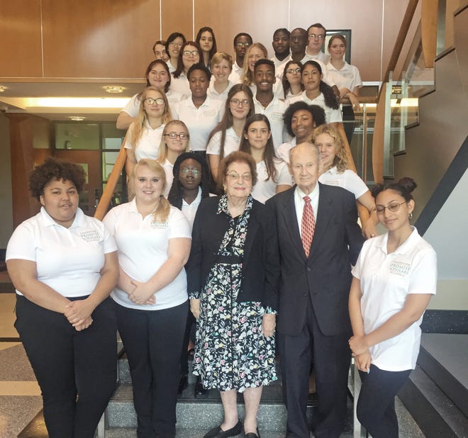 Hays and Betty Watkins, center, pose with Promise Scholars at Rchard Bland College on Sept. 19, 2018. The Watkins gave a $1 million gift to the college to fund the program. [Contributed Photo/Richard Bland College]