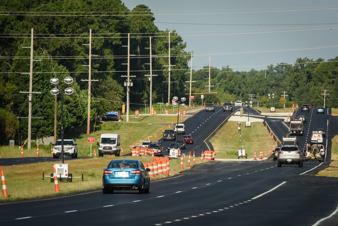 Road construction on Raeford Road, from Cliffdale to Hoke Loop Road. [Andrew Craft/The Fayetteville Observer]
