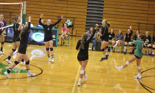 Geneseo celebrates after scoring a point during their victory over Rochelle. 
Pictured are, from left: Hannah Himmelman, Abbi Barickman, Maddi Barickman, Elli Weller, Rachel Daniels and Maggi Weller.