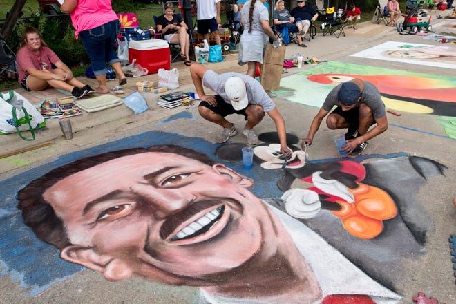 The Chalk Walk Festival will be held Friday and Saturday at Centennial Plaza in downtown Round Rock. An estimated 45,000 attended last year's event. File photo, Henry Huey