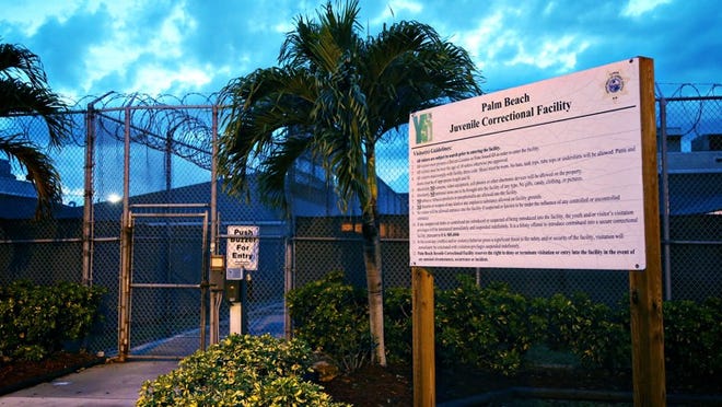 The entrance to the Palm Beach Juvenile Correctional Facility in West Palm Beach on April 17, 2015. The facility was renamed the Palm Beach Youth Academy in 2016. (Richard Graulich / The Palm Beach Post)