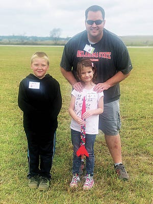 Edie Adams’ smile tells you everything you need to know. She’s having a great time at the annual Pawhuska rocket launch held last weekend. Reba Bueno/Pawhuska Chamber of Commerce.