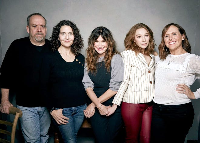 In this Jan. 19 file photo, from left, Paul Giamatti, writer/director Tamara Jenkins, Kathryn Hahn, Kayli Carter and Molly Shannon pose for a portrait to promote the film “Private Life,” at the Music Lodge during the Sundance Film Festival in Park City, Utah. [TAYLOR JEWELL/INVISION/ASSOCIATED PRESS]