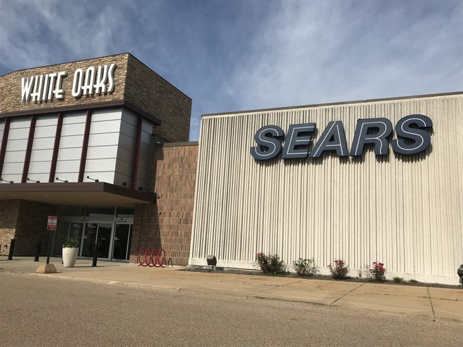 The Sears in Springfield's White Oaks Mall closed in early September. [File/SJ-R]
