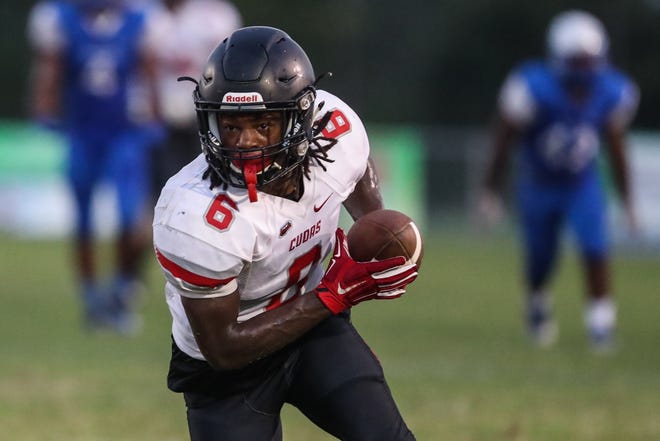 Einaj Carter's 17 total touchdowns are more than any other player in the Volusia/Flagler area. The senior will look to deliver New Smyrna Beach's first district championship since 2012. [News-Journal/Lola Gomez]