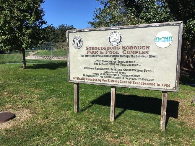 The sign to Stroudsburg Borough Park, where the pool needs a $130,000 renovation job. [ANDREW SCOTT/POCONO RECORD]