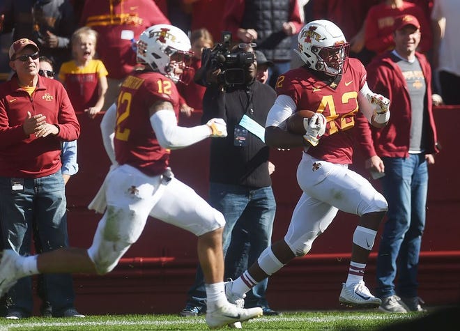 Iowa State linebacker Marcel Spears was named Big 12 defensive player of the week on Monday by the conference.