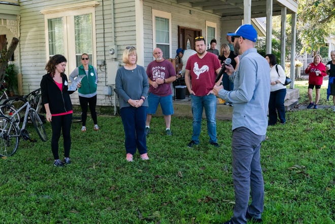 On Saturday, Bastrop city officials and Simplecity Design hosted two walking tours for residents to explore downtown, examine its development DNA and offer feedback on what they want to see in future developments. [PHOTO BY CITY OF BASTROP]