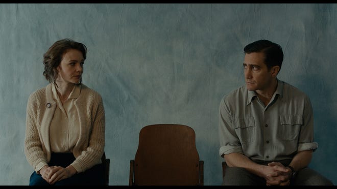 Jeanette (Carey Mulligan) and Jerry (Jake Gyllenhaal) wonder if things are going to work out. [IFC Films]