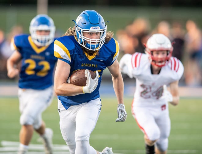 Wooster's Zach Marinello has 39 catches this season, including nine for 218 yards in a Week 2 loss to Wadsworth, the Generals' opponent in a Div. II playoff game tonight at Wadsworth.