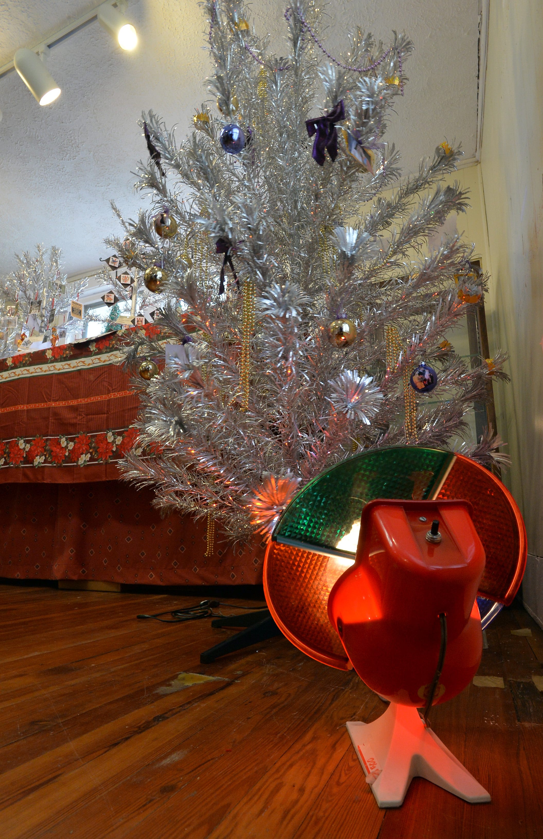 aluminum christmas tree with color wheel aluminum christmas tree with color wheel