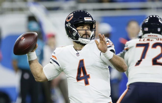 Chicago Bears quarterback Chase Daniel throws during the first half of Thursday's victory over the Detroit Lions. [AP PHOTO/DUANE BURLESON]