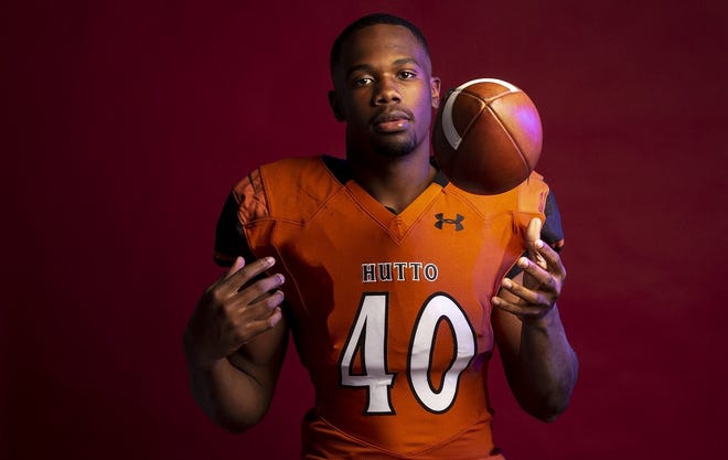 Hutto linebacker Jacob Berry wants to play football in college and major in criminal justice. He hopes to join the FBI after playing in the NFL. [Nick Wagner/American-Statesman]