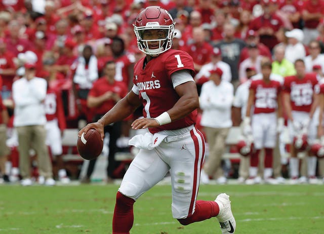 Oklahoma quarterback Kyler Murray still plans to give up football after this season to focus baseball. Luis Sinco/Los Angeles Times/TNS