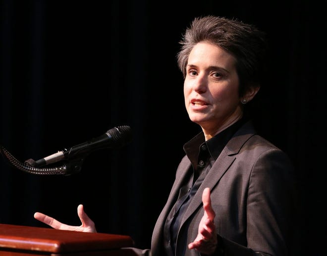 Amy Walter, one of the nation's top political analysts, spoke at Monmouth College's Wells Theater as part of the college’s Midwest Matters initiative. [PHOTO PROVIDED]