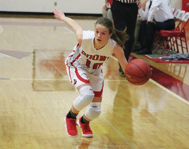 Mady Danner scored 17 points and converted five key free throws in the closing minutes of Boone’s 39-37 triumph over Roland-Story. Photo by Andrew Logue/News-Republican