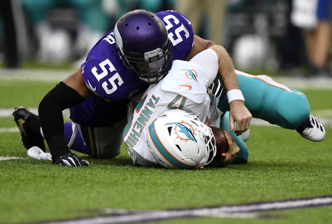 Ryan Tannehill and the Dolphins certainly didn't look like playoff material against the Vikings and Anthony Barr on Sunday. [HANNAH FOSLIEN/Getty Images]