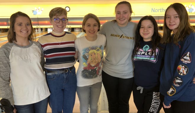 The Galesburg High School bowling team has been red hot this season. The Silver Streaks pictured won the Abingdon-Avon Memorial Tournament on Saturday at Abbe Lanes in Abingdon. They are (left to right): Mackenzie Bowton, Chloe Day, Mary Sweesy, Casey Folger, Hannah Leon and Harlee Brodrick. [MATTHEW WHEATON/The Register-Mail]