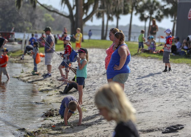 The Leesburg Recreation Department will hold a youth clinic to teach the basic on lakefront fishing at Venetian Gardens on April 6 at 10 a.m. [DAILY COMMERCIAL FILE]