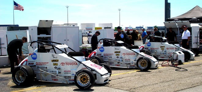 Modern-day midgets are works of art and offer much better protection for drivers, including a full roll cage. Shown is the USAC Championship team of Steve Lewis, known as Nine Racing and utilizing Beast chassis cars. Lewis dominated midget racing in the 2000 decade and through its final race in 2014 scoring 133 wins overall and 10 USAC National Midget Championships. (Compliments Steve Lewis/Performance Racing Industry)