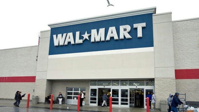 Walmart employees banned a woman they said spent several hours in the parking lot sipping wine from a Pringles can. [AUSTIN AMERICAN-STATESMAN FILE PHOTO]