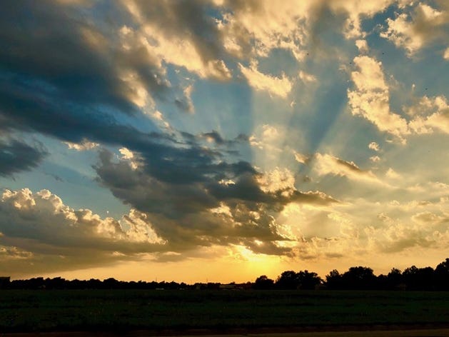 A Kansas sunset. [Courtesy Margaret Dwyer]