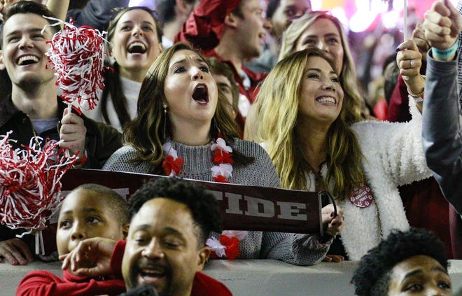 University of Alabama fans sing "Dixieland Delight" during the fourth quarter of the Nov. 24, 2018, home game against Auburn University. A total of 609,250 fans attended University of Alabama football games in 2018, making Bryant-Denny Stadium the state's top sports destination. [Photo/Jake Arthur]