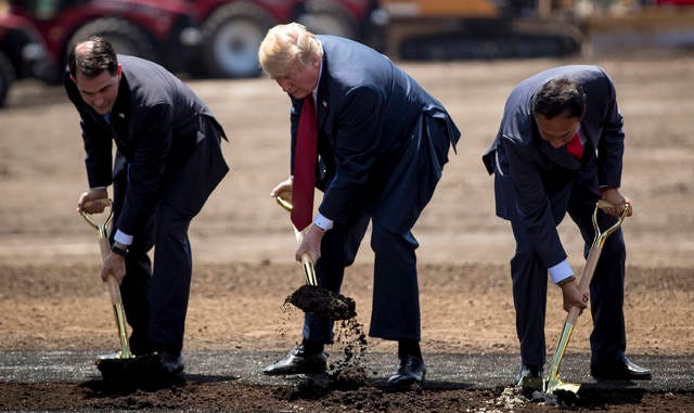 (Left to right) Wisconsin Gov. Scott Walker, President Donald Trump and Foxconn chairman Terry Gou at a groundbreaking for the Foxconn plant Thursday, June 28, 2018 in Mt. Pleasant, Wis. (Brian Cassella / Chicago Tribune / TNS)