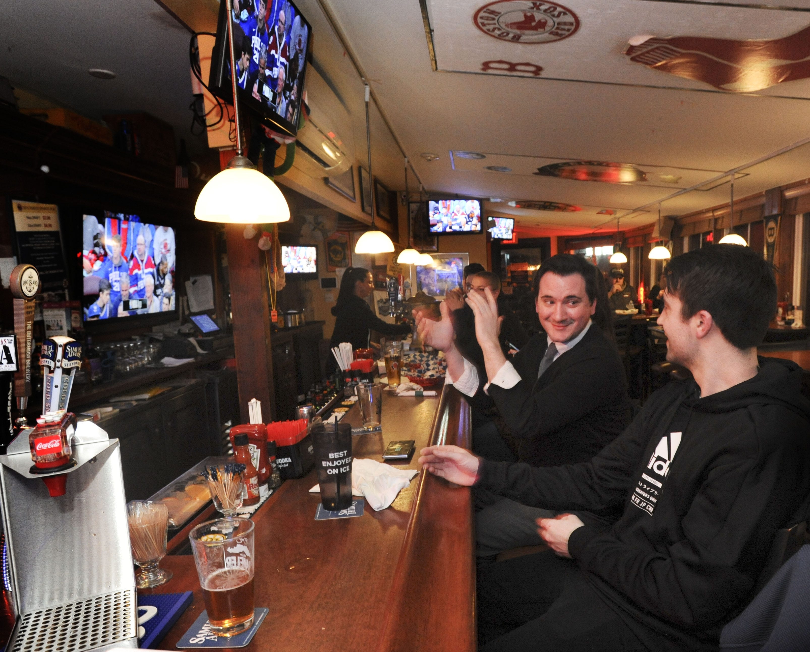 5 restaurants with TVs to watch Sunday's Super Bowl on Cape Cod