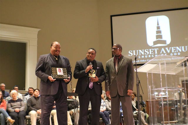 MENTOR — Gene Woodle, center, receives the Russell E. Murphy Sr. Outstanding Mentor Award from Willie Gladden, left, and the Rev. Jonathan Spencer. The ceremony was held Sunday at Sunset Avenue Church of God. (Contributed photo)