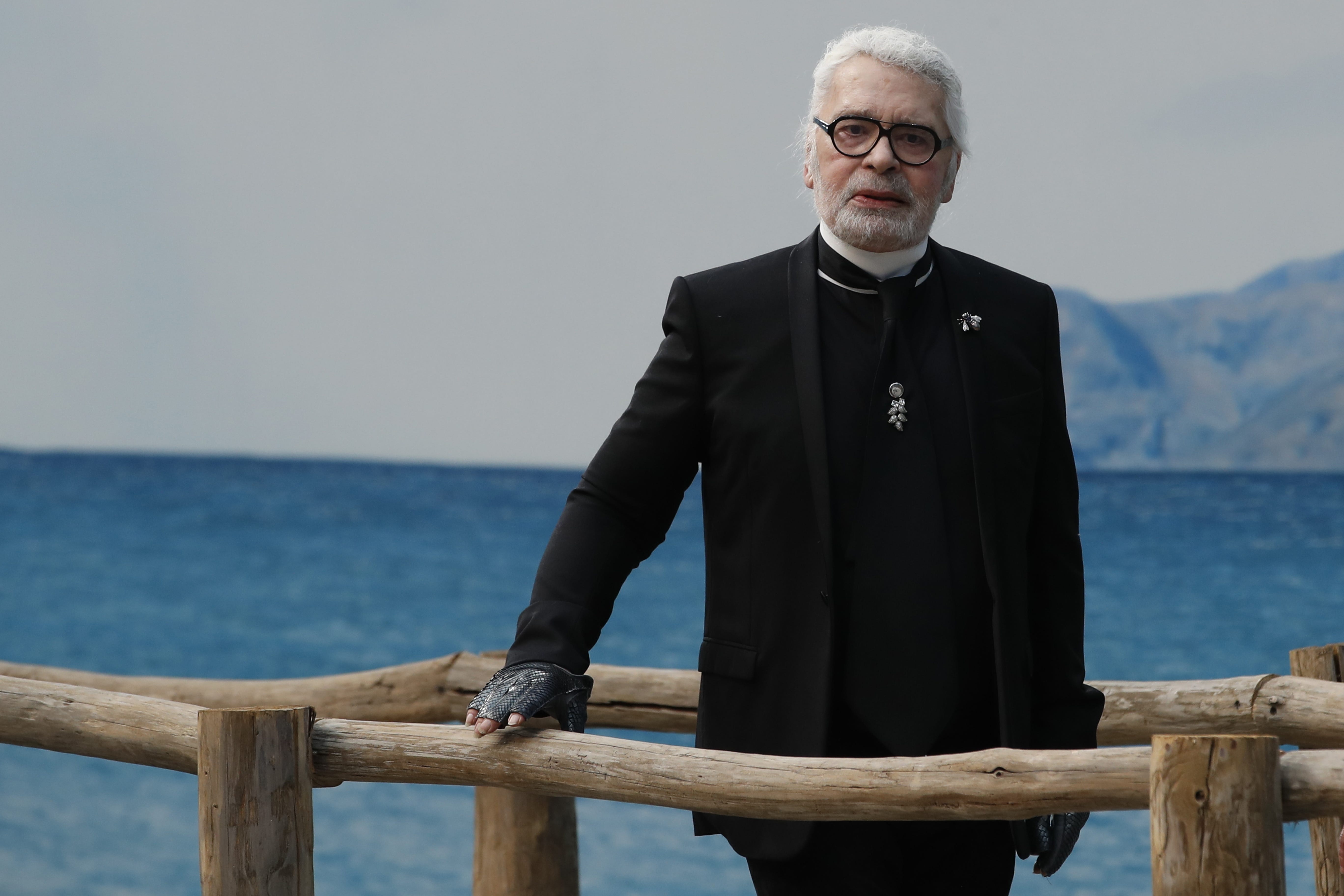 Designer Karl Lagerfeld, Chanel's global icon, dies in Paris Designer Karl Lagerfeld, Chanel's global icon, dies in Paris