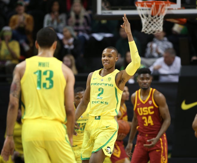 Oregon's Louis King (2) had 19 points when the Ducks beat USC, 81-60, on Jan 13 at Matthew Knight Arena. [Chris Pietsch/The Register-Guard]