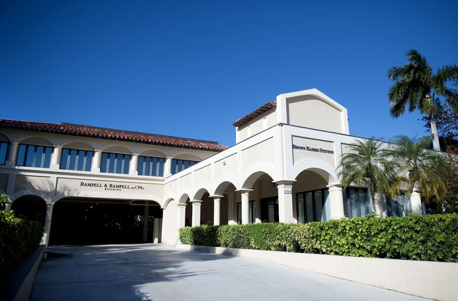 This Class C office building at 223 Sunset Ave. in Palm Beach has sold for $10.2 million. [Meghan McCarthy/palmbeachdailynews.com]