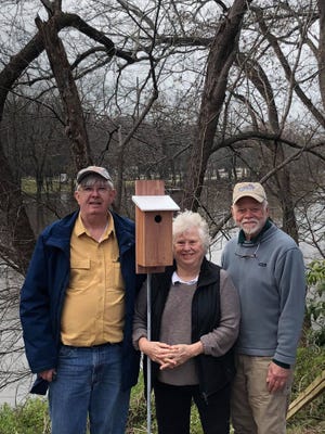 Ken Kernodle, President of the NC Bluebird Society and Steve McDaniel installed bluebird houses along the River Walk in downtown Kinston. Pat Jenkins of the NC Cooperative Extension Service in Lenoir County coordinated this project, the Kinston Public Services Department and Andy Spence helped with this project. [Contributed photo]