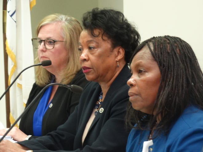 Northeastern Illinois University interim CFO Ann McNabb, left, President Gloria Gibson and Acting Provost Wamucii Njogu testify before the Illinois House higher education budget committee during hearings on Gov. J.B. Pritzker’s proposed budget for next year. [CNI]
