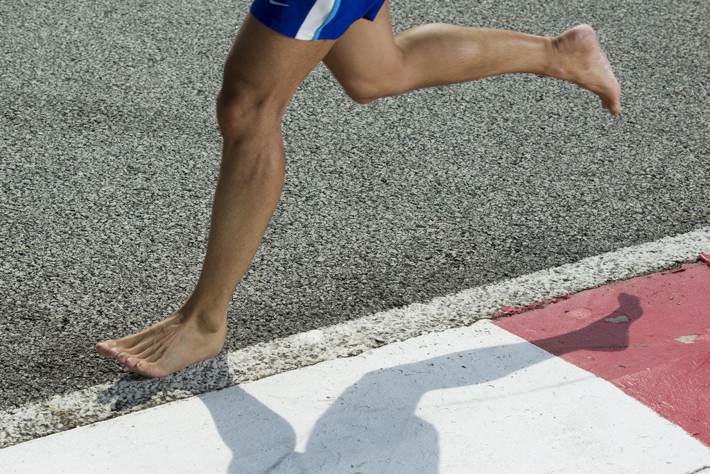 barefoot running trend