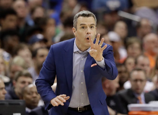 Virginia coach Tony Bennett argues a call during the second half of an NCAA college basketball game against Florida State in the Atlantic Coast Conference tournament in Charlotte, N.C., Friday, March 15, 2019. (AP Photo/Chuck Burton)