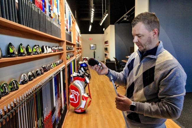 Swing and a fit: Retailer offers custom-fit golf clubs