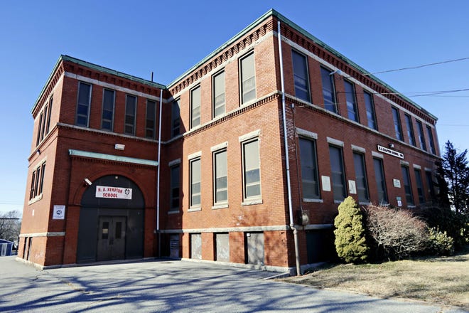 The Kempton School would be the site of a second campus for the Alma del Mar Charter School but there are still votes pending. The Alma trustees approved the MOU Monday night. [STANDARD-TIMES FILE]