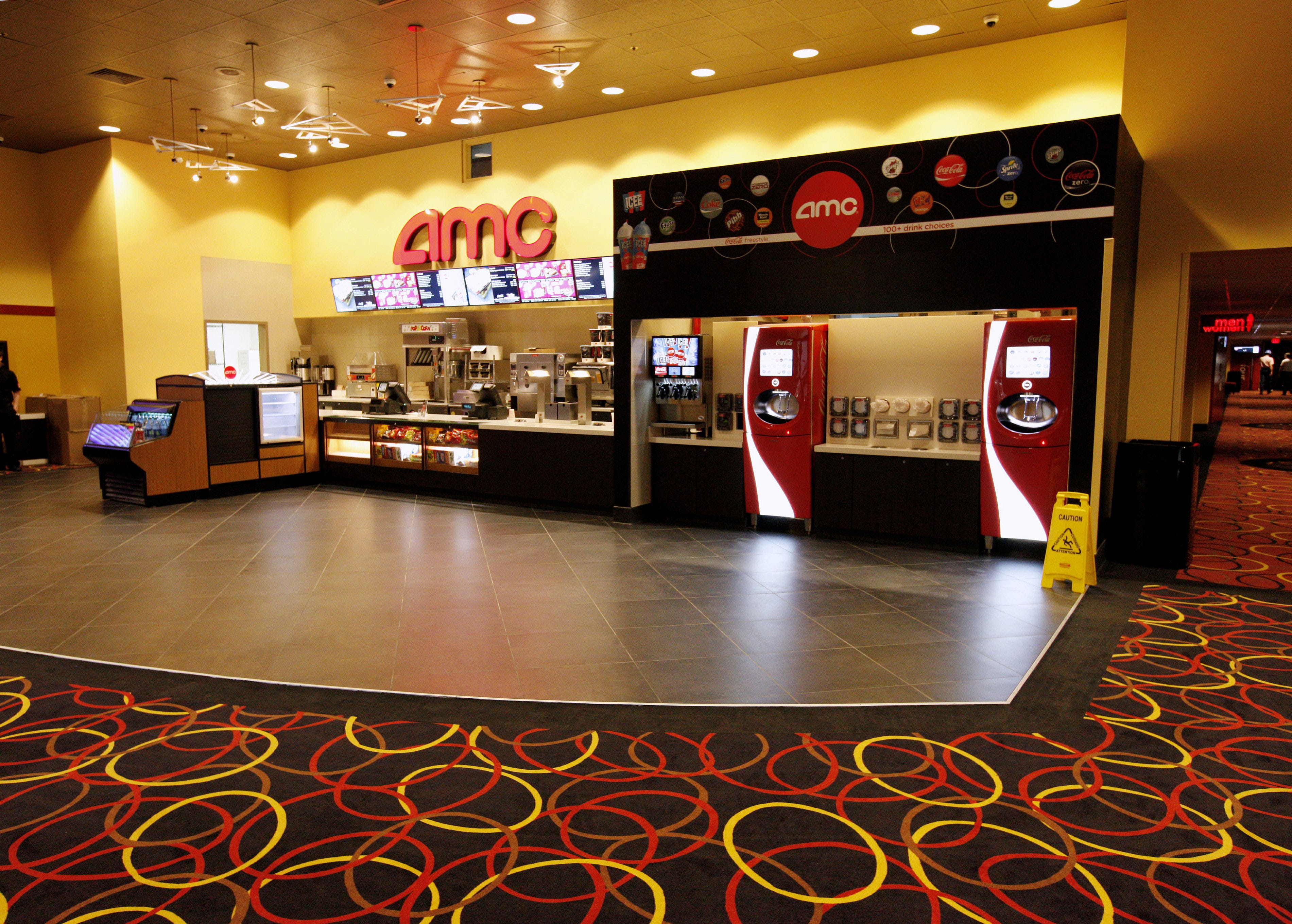 Amc Theaters Around Okc Metro Might Soon Serve Alcohol