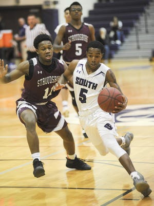 East Stroudsburg South's Jeremiah Anderson, right, averaged 23.4 points per game, 8.1 rebounds per game and 4.7 steals per game. Anderson is the Pocono Record boys basketball Player of the Year. [POCONO RECORD FILE PHOTO]