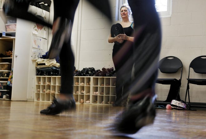 Nicole Johnson has been teaching dance for over 25 years at Columbus recreation centers. She was teaching a tap dance class at Whetstone Community Center on March 26. [ERIC ALBRECHT/DISPATCH]
