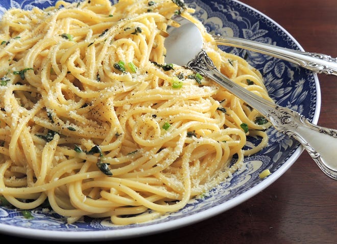 Pasta with Butter, Thyme, and Scallions. [Damon Lee Fowler/for Savannah Morning News]