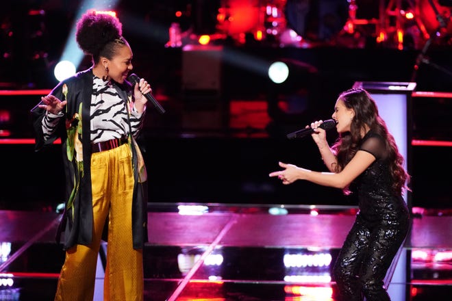 Oliv Blu, left, and Kayslin Victoria, 16, of Clermont, battled Tuesday night on "The Voice." [Tyler Golden/NBC]