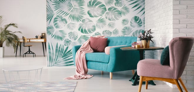 Like other decorating trends, wallpaper has seen its star rise and fall. It’s now shining bright once more as homeowners turn to it for accents and textures. [CONTRIBUTED PHOTO]