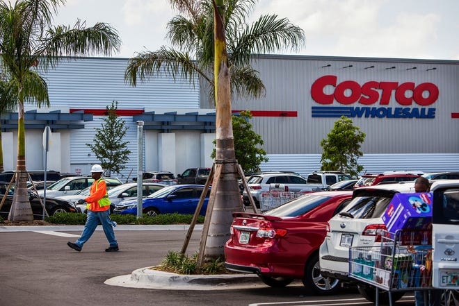 A new Costco at Solé Mia is bringing jobs and tax revenue to North Miami, Florida. MUST CREDIT: Bloomberg photo by Scott McIntyre.