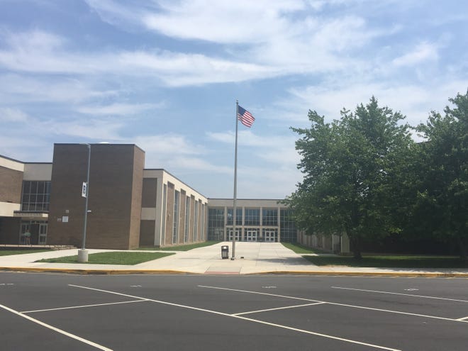 The Bensalem school board will vote on a proposed six-year teachers contract at its meeting Wednesday night at Bensalem High School.

[ARCHIVE]